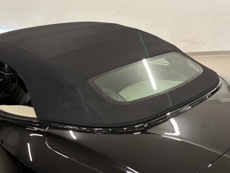 2019 Aston Martin DB11 V8 Volante-13