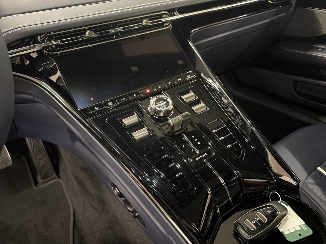 2026 Aston Martin DB12 V8 S Coupe-20