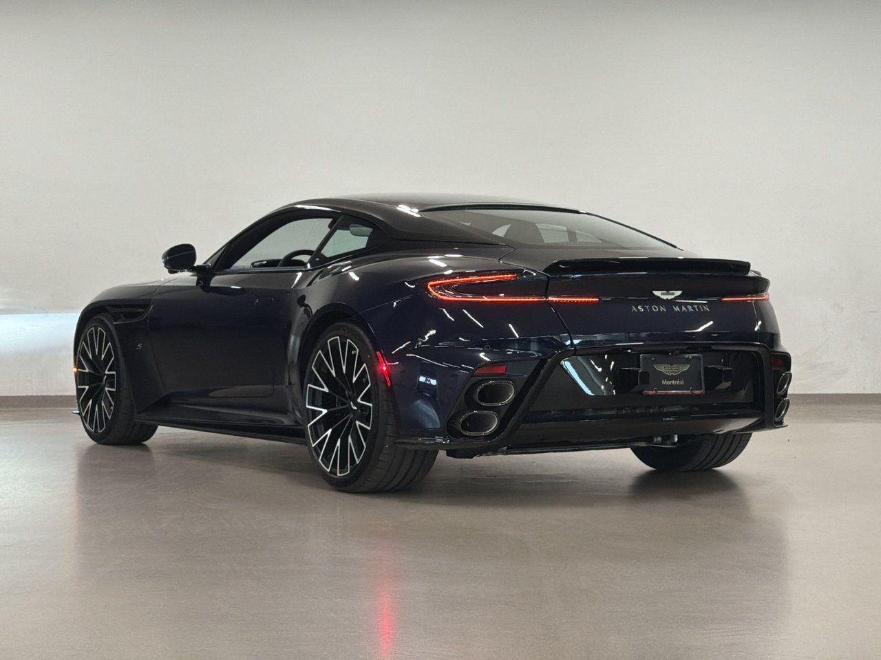 2026 Aston Martin DB12 V8 S Coupe-5