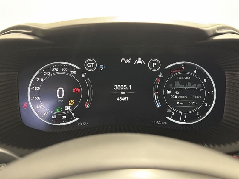 2021 Aston Martin DBX-8