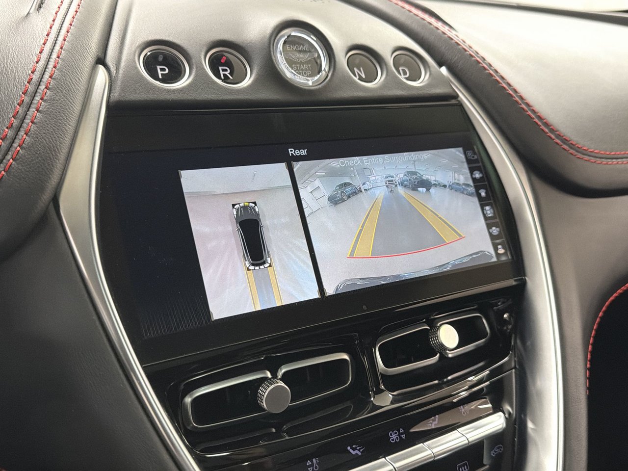 2021 Aston Martin DBX-17