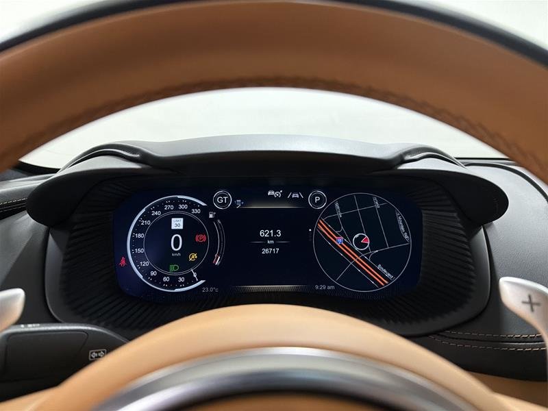 2021 Aston Martin DBX-8