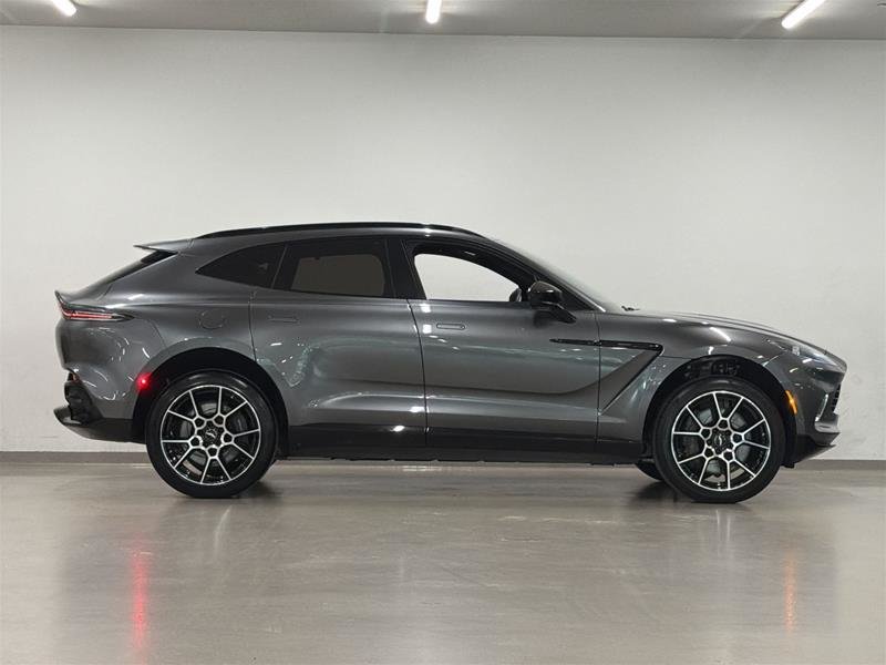 2021 Aston Martin DBX-2