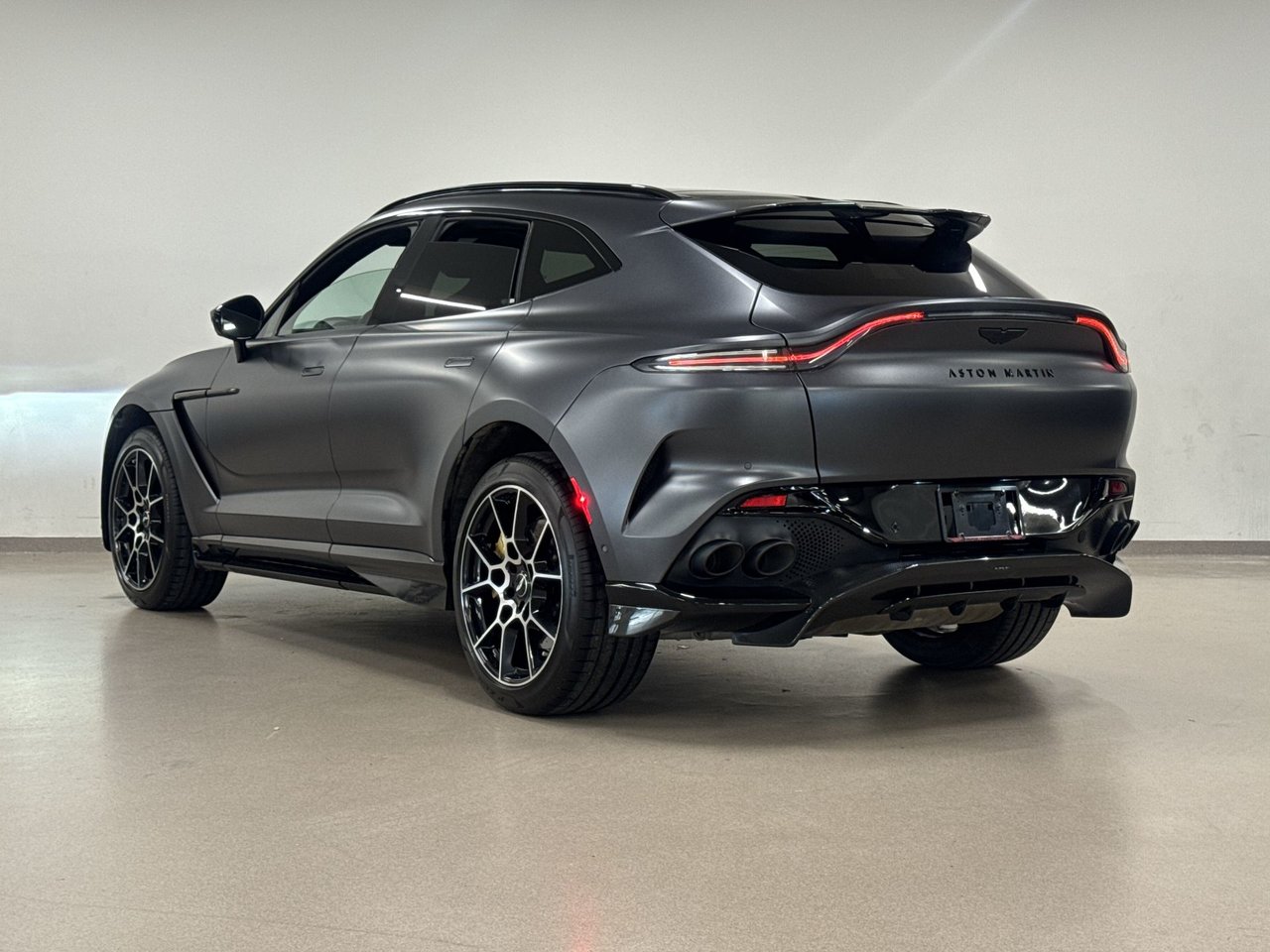 2023 Aston Martin DBX707 707-5