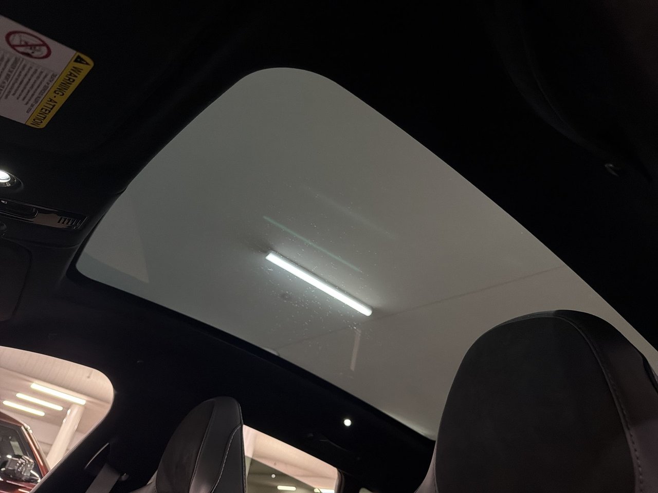 Aston Martin DBX707 707 2023-21