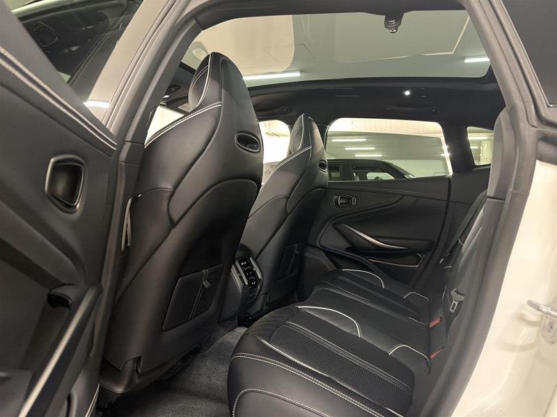 Aston Martin DBX707 707 2025-14