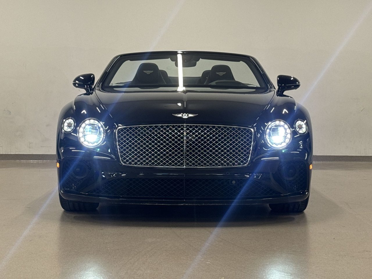 Bentley Continental GT Convertible V8 2020-2