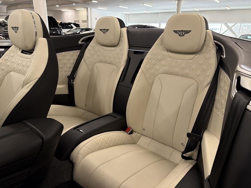 2022 Bentley Continental GT Convertible V8-14
