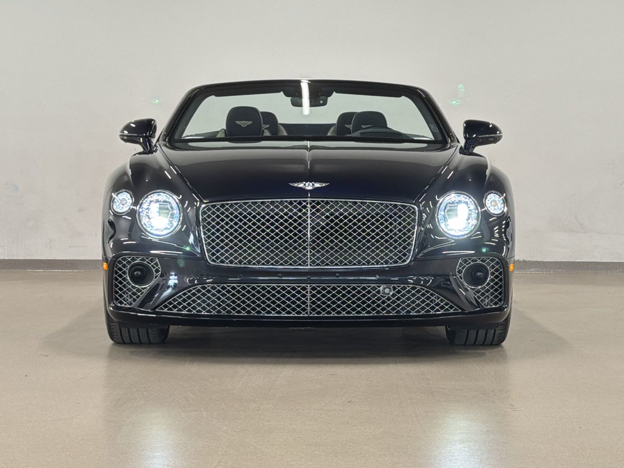 Bentley Continental GT Convertible Azure 2023-2