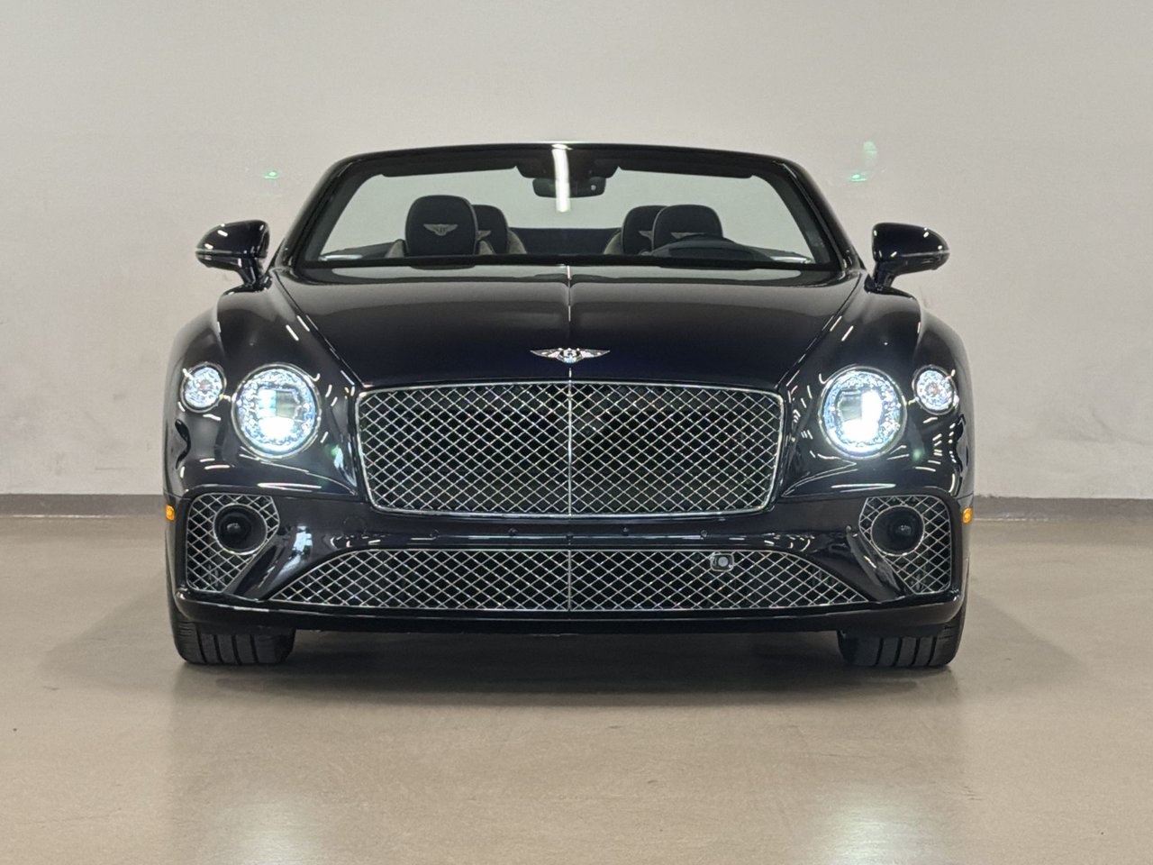 Bentley Continental GT Convertible Azure 2023-9