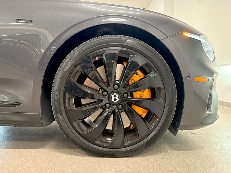 2025 Bentley Continental GTC Black Edition-18