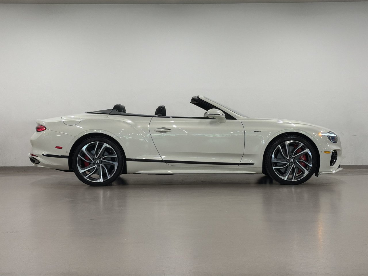 2025 Bentley Continental GTC Speed-10