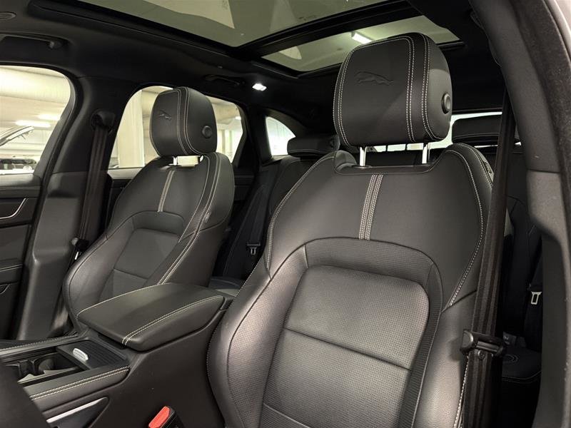 2023 Jaguar F-PACE P250 R-DYNAMIC S-7