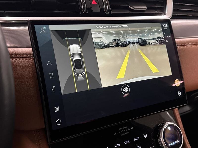 Jaguar F-PACE P250 R-DYNAMIC S 2024-9