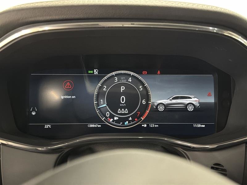 Jaguar F-PACE P250 R-DYNAMIC S 2024-8