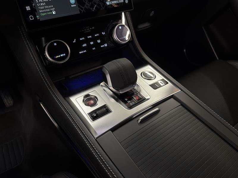 Jaguar F-PACE P250 R-Dynamic S Auto 2026-11