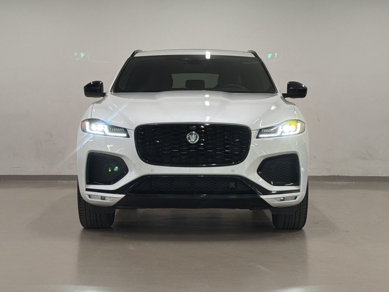 2026 Jaguar F-PACE P250 R-Dynamic S Auto-11