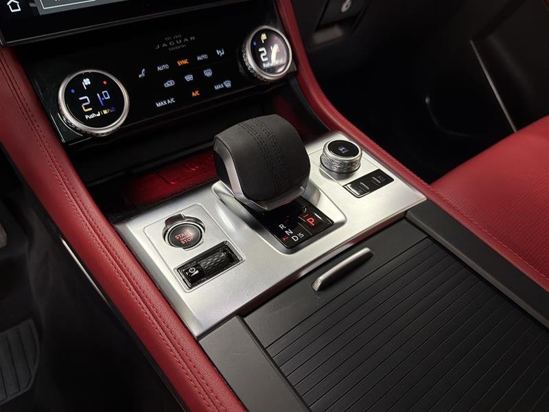 2026 Jaguar F-PACE P250 R-Dynamic S Auto-11