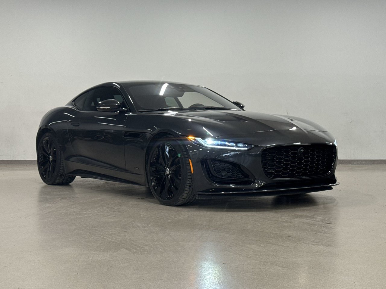 Jaguar F-Type Coupe P450 75 AWD 2024-1