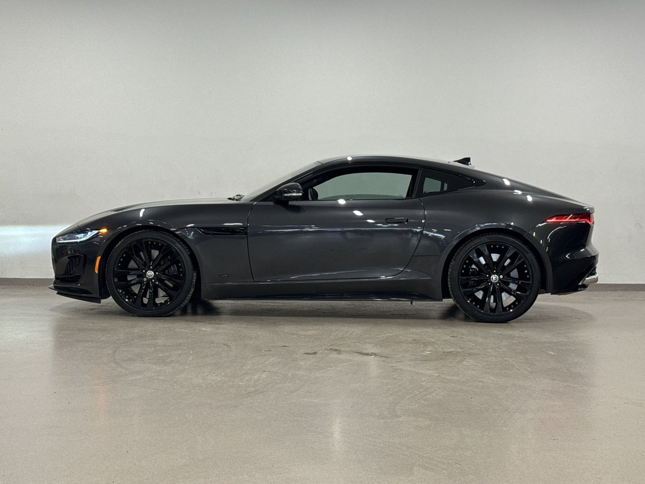 Jaguar F-Type Coupe P450 75 AWD 2024-11