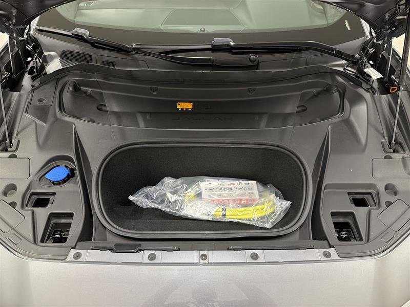 2024 Jaguar I-PACE R-Dynamic HSE (2)-18