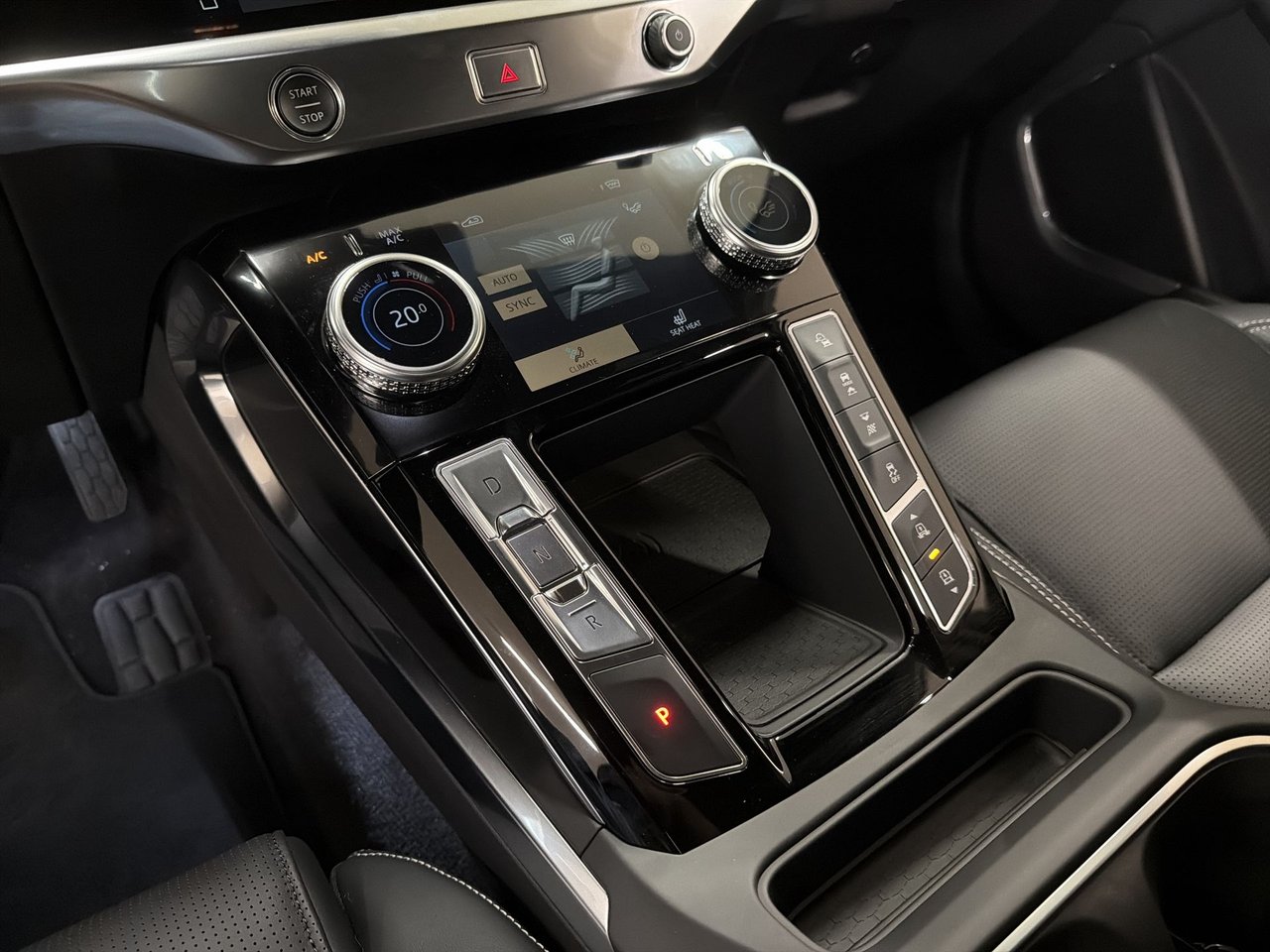Jaguar I-PACE R-Dynamic HSE 2024-23
