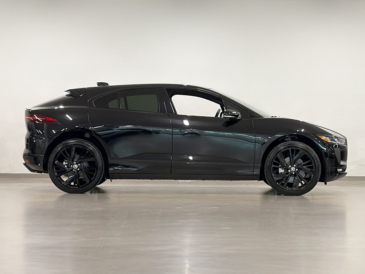 Jaguar I-PACE R-Dynamic HSE 2024-7
