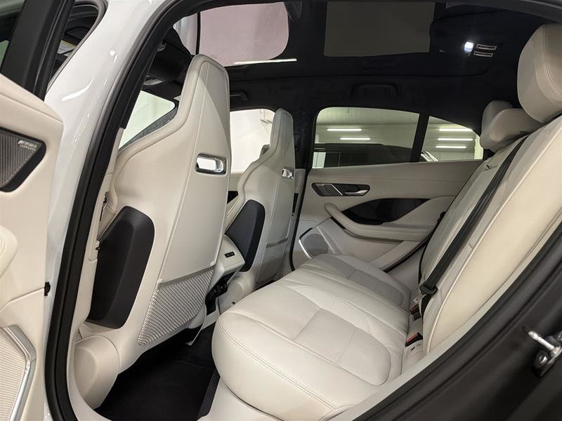 2024 Jaguar I-PACE R-Dynamic HSE (2)-14