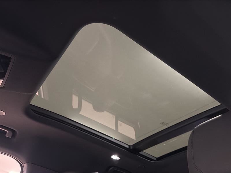 Land Rover Defender 110 P300 S (2) 2023-11