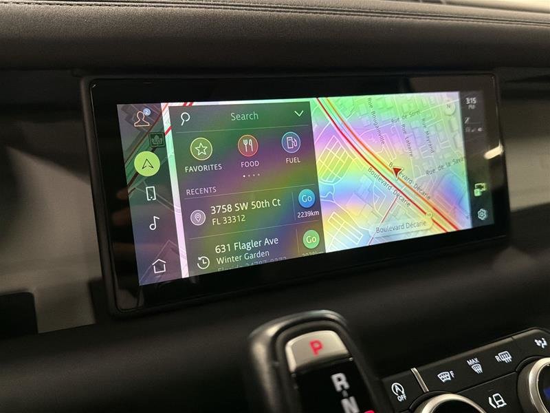 Land Rover Defender 110 P400 SE (2) 2023-11