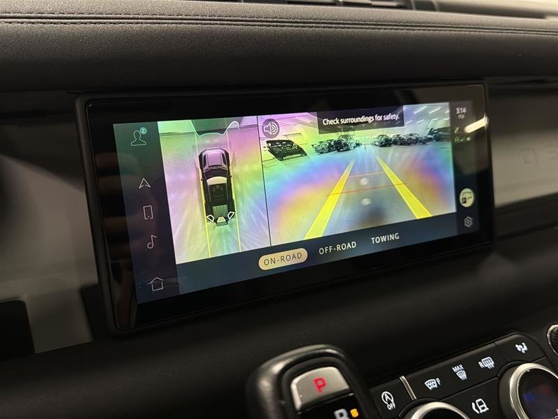 Land Rover Defender 110 P400 SE (2) 2023-9