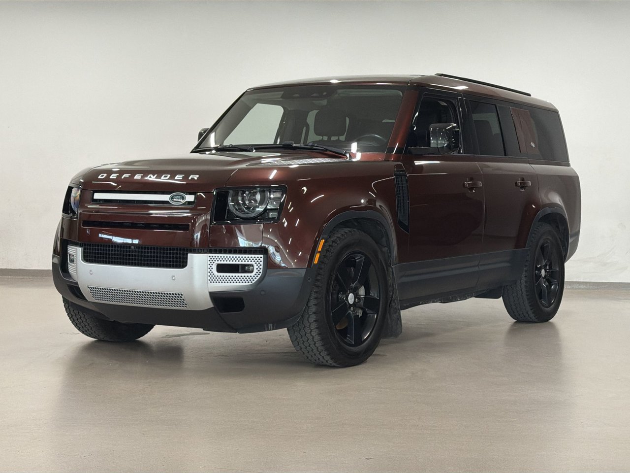 Land Rover Defender 130 P400 First Edition (2) 2023-3
