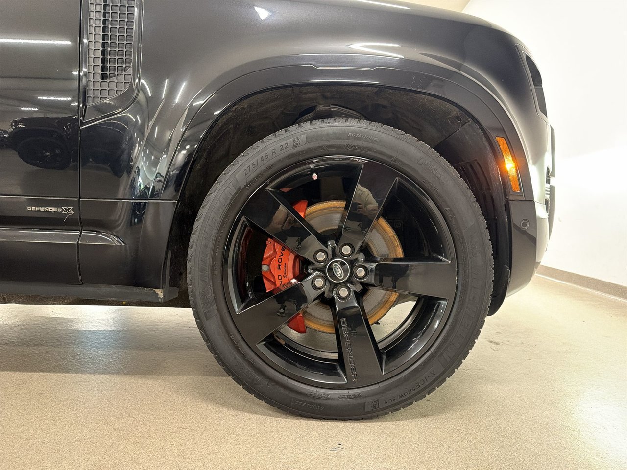 2023 Land Rover Defender 110 P400 X-29