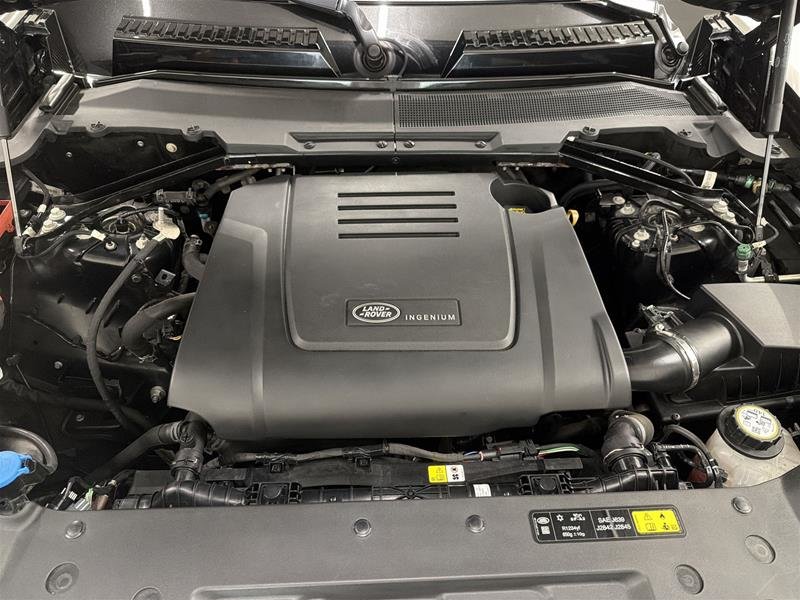 Land Rover Defender 90 P300 S 2023-17