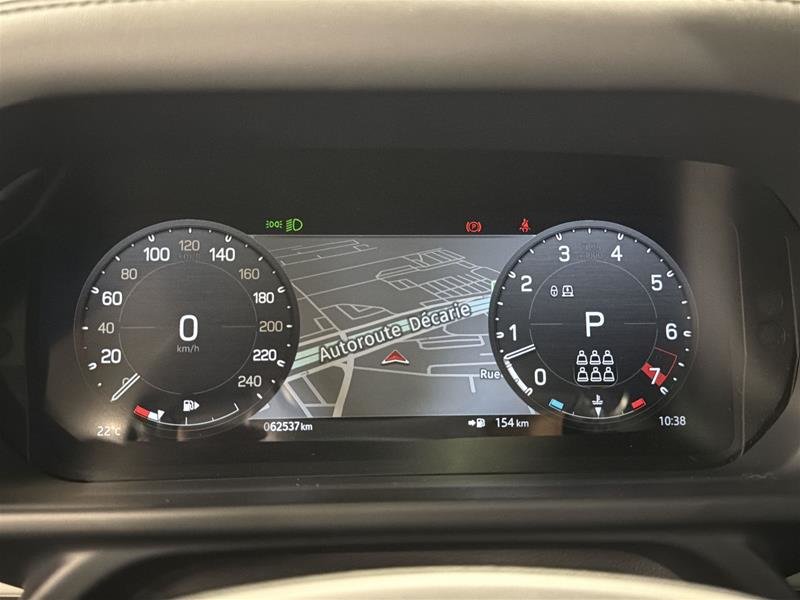 Land Rover Defender 130 P400 X-Dynamic SE (2) 2023-11