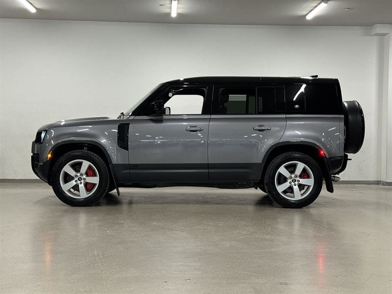 2024 Land Rover Defender 110 P500 SE-3
