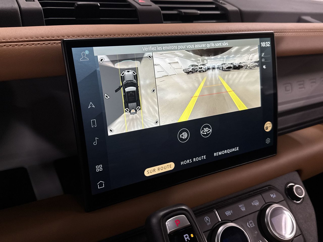 2024 Land Rover Defender 110 P500 SE-17