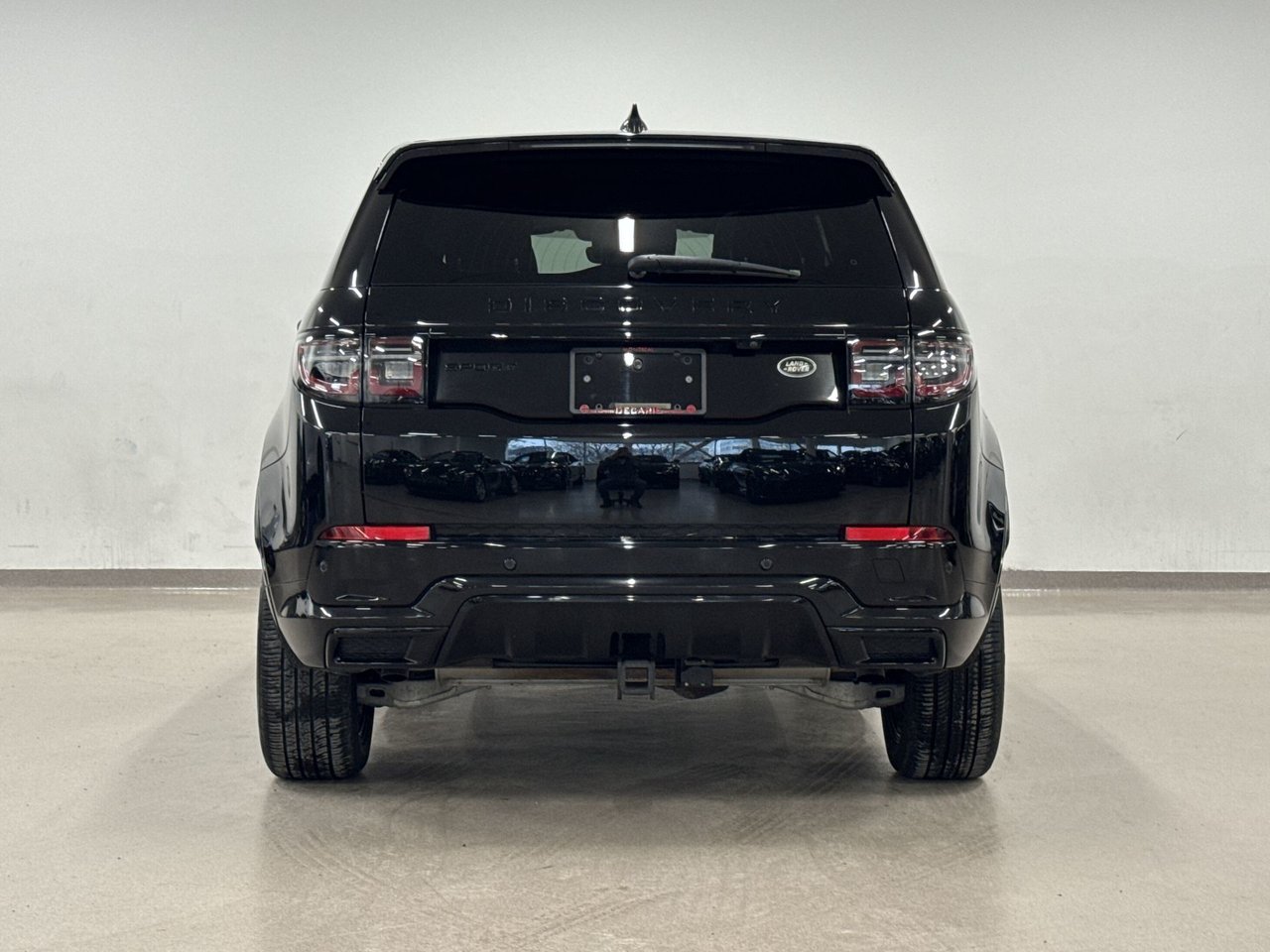 2023 Land Rover Discovery Sport 247hp R-Dynamic HSE-6