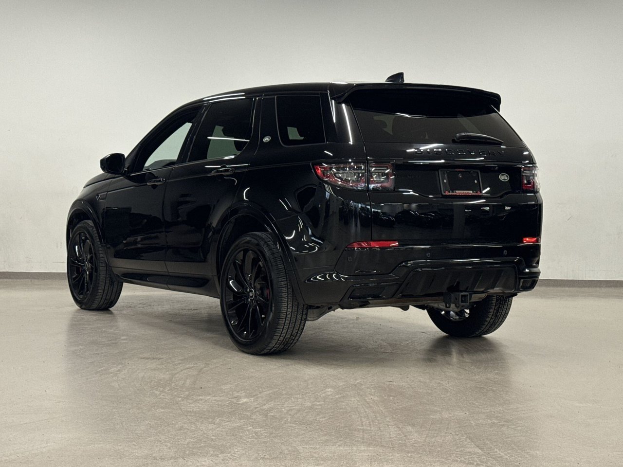 2023 Land Rover Discovery Sport 247hp R-Dynamic HSE-5