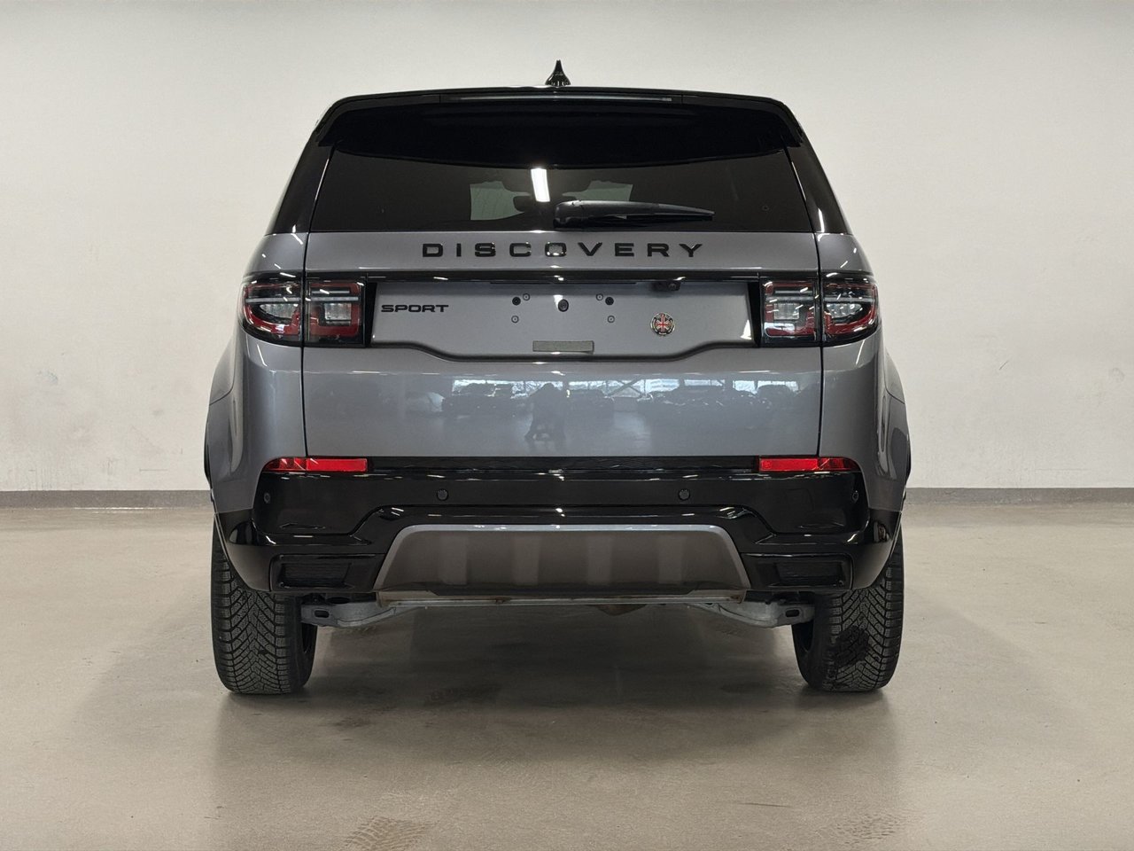 Land Rover Discovery Sport P250 Dynamic SE 2024-6