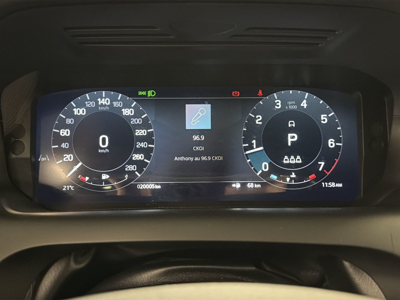 Land Rover Discovery Sport P250 Dynamic SE 2024-16