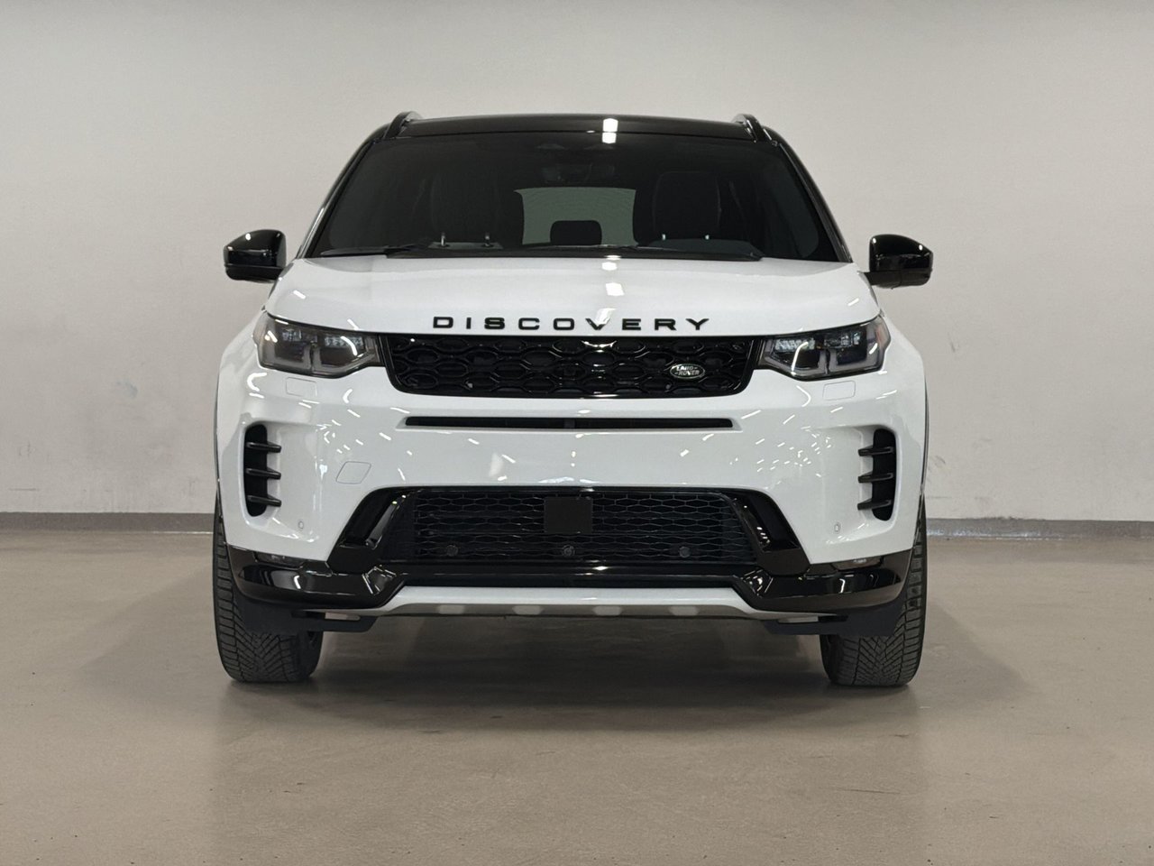 2025 Land Rover Discovery Sport Dynamic SE 4WD-11