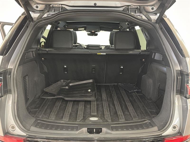 Land Rover Discovery Sport Dynamic SE 4WD 2025-15