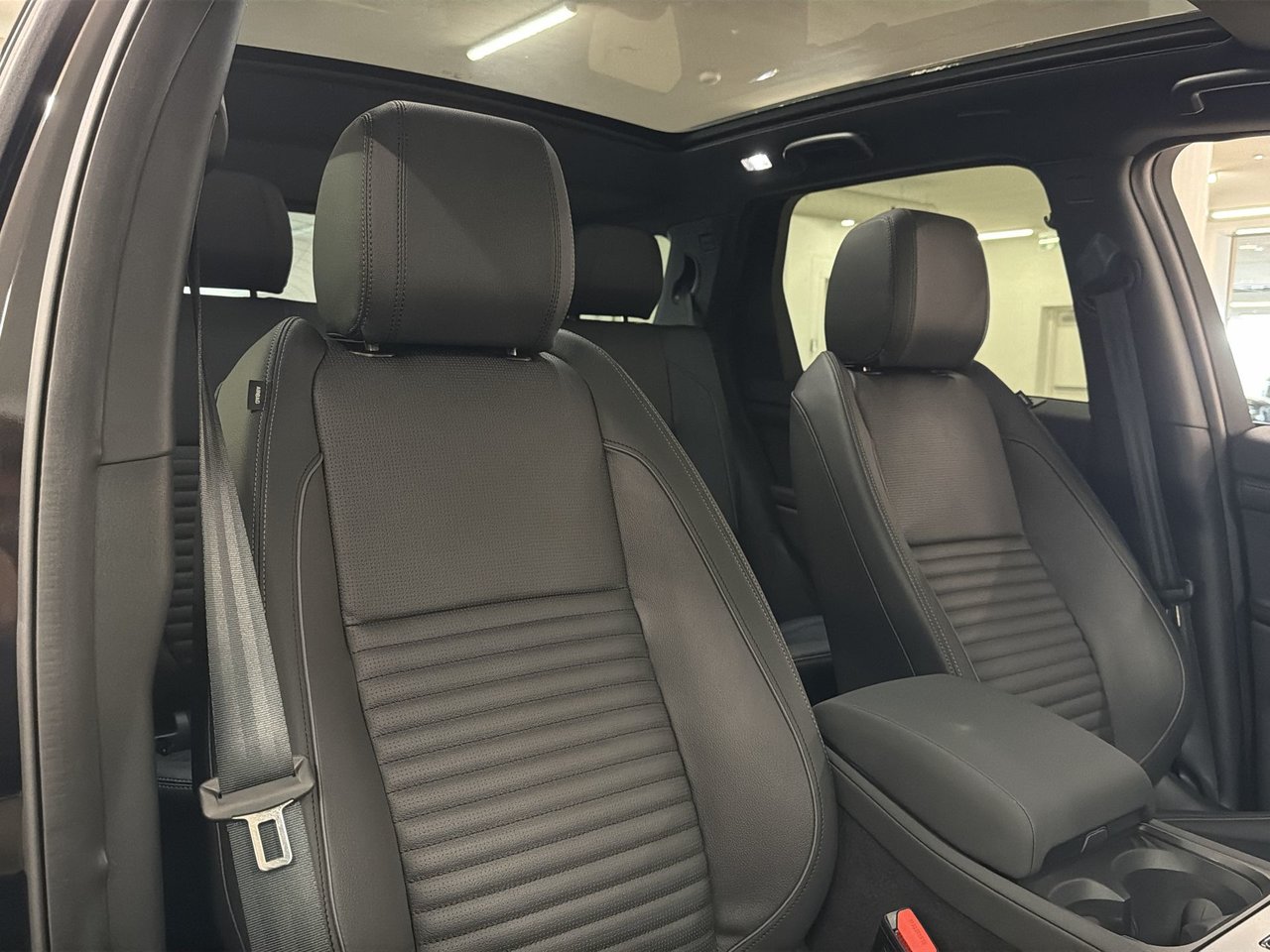 Land Rover Discovery Sport Landmark 4WD 2026-28