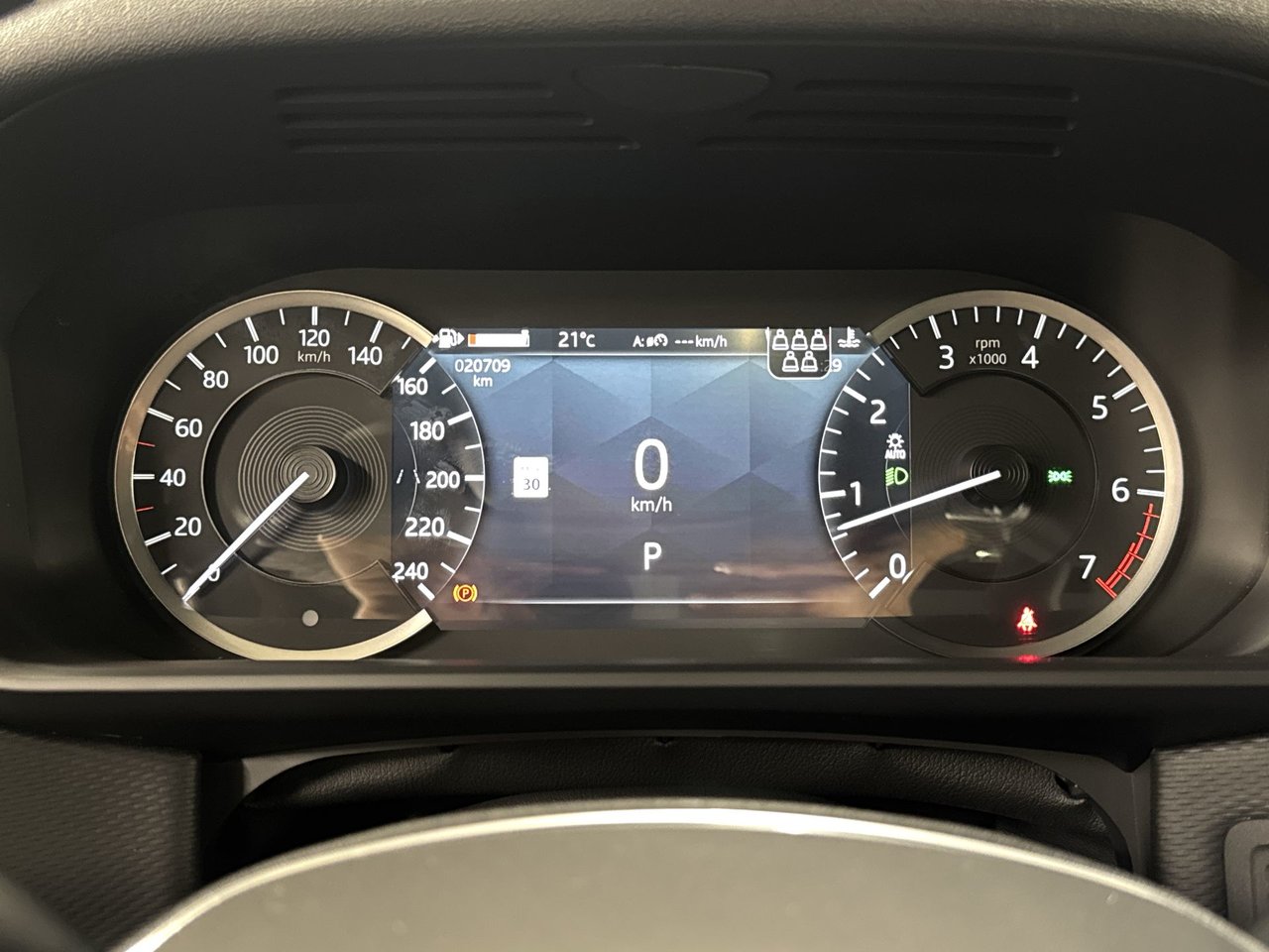 Land Rover Discovery P360 R-Dynamic S 2023-16