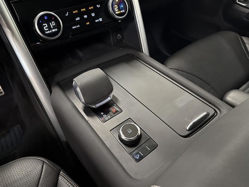 2023 Land Rover Discovery P360 R-Dynamic S (2)-20