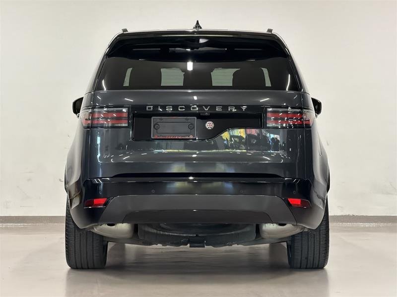 2025 Land Rover Discovery P300 Dynamic SE-4