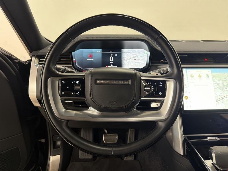 2024 Land Rover New Range Rover P400 SE SWB-11