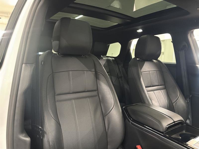 2023 Land Rover Range Rover Evoque P250 SE-16