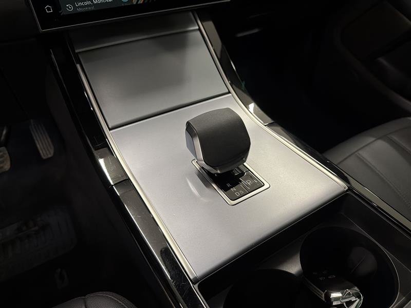 2024 Land Rover Range Rover Evoque P250 S-12